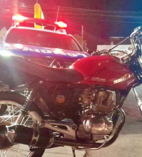 INFRAÇÃO DE TRÂNSITO PM APREENDE MOTOCICLETA EM SÃO JOÃO