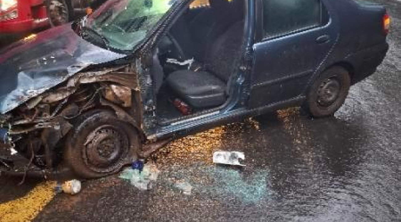 MOTORISTA FICA FERIDO EM ACIDENTE NA PR-180 EM FRANCISCO BELTRÃO